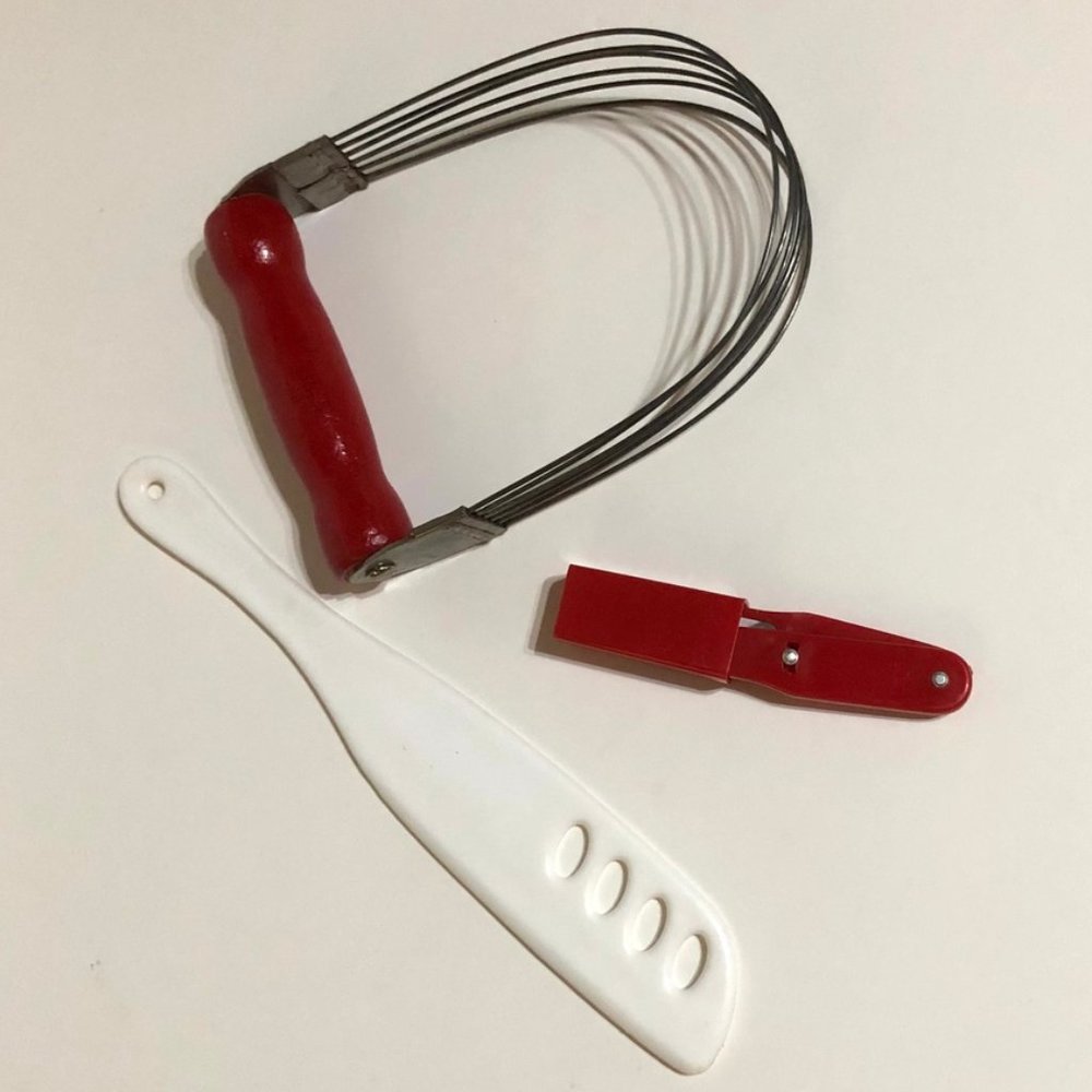 Vintage Kitchen Mini Scissors, Cake Beater, Pie Dough Cutter